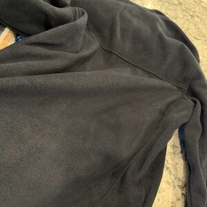 Columbia Men's Black Zip Up Jacket size medium